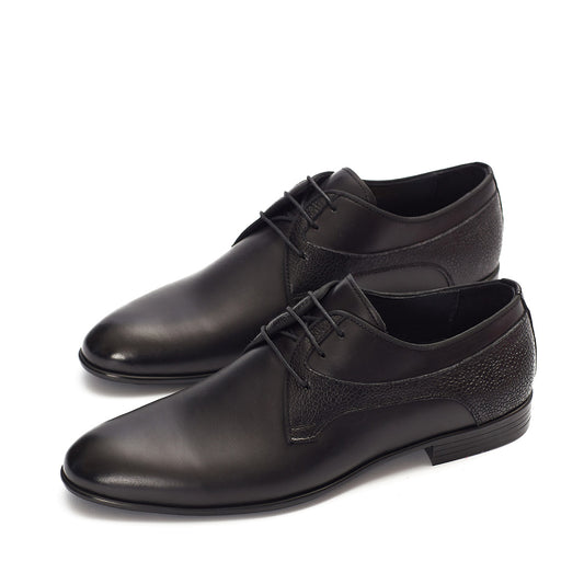 Schnürschuhe