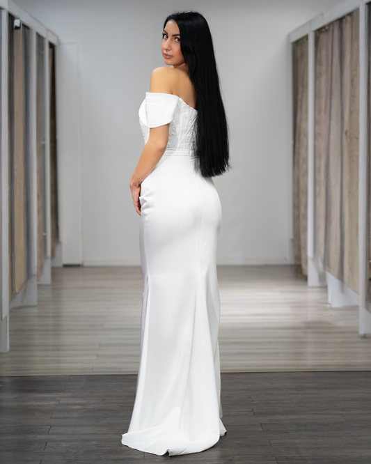 Figurbetontes Abendkleid