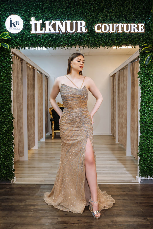 Abendkleid mit Steinchen