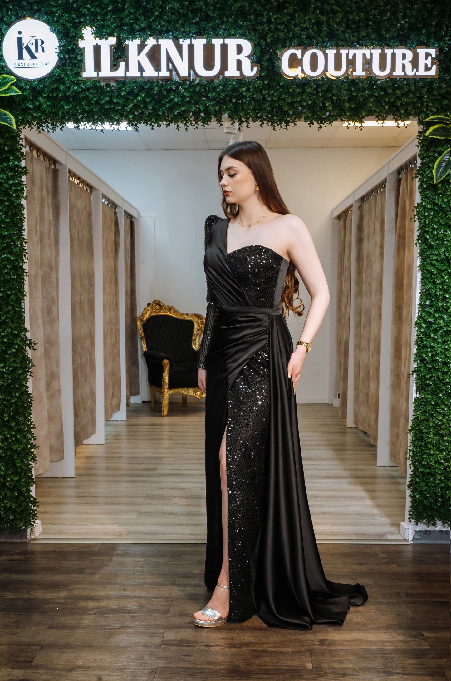 Abendkleid ein Ärmel