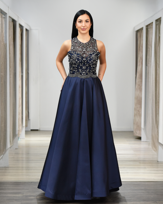 A-Linien-Abendkleid