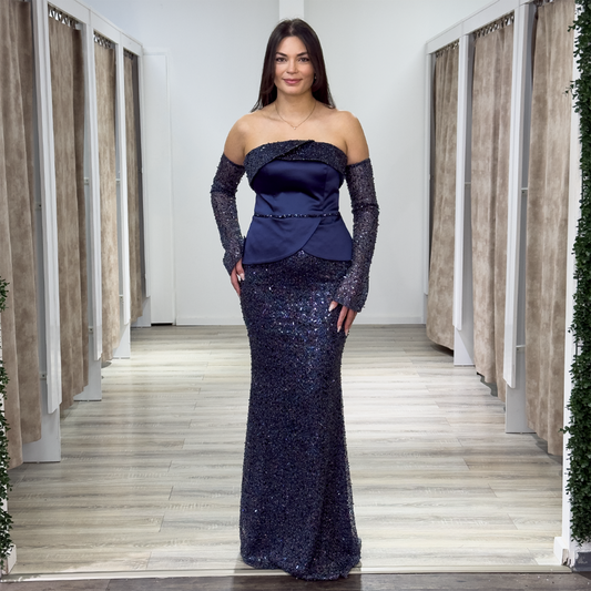 Figurbetonter Abendkleid mit abnehmbare Handschuhe